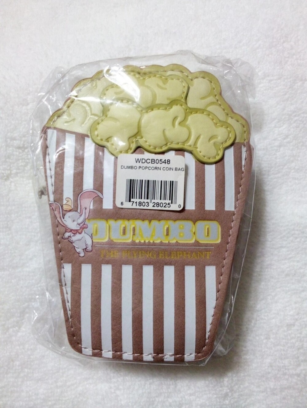 Loungefly Disney Dumbo Flying Elephant Popcorn Change Coin Purse Keychain - Picture 4 of 9